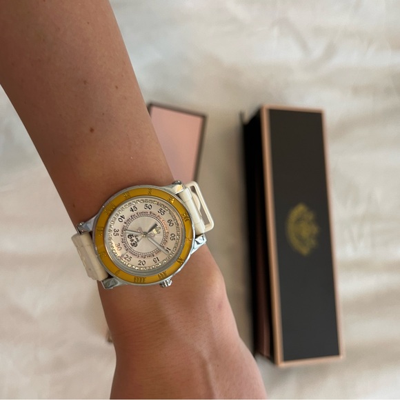 Juicy Couture 38 mm Womens Watch JC.29.3.14.0093.4. With box - Picture 7 of 16